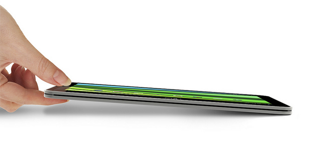 Toshiba Introduces the World's Thinnest Tablet- The Excite 10 LE 3