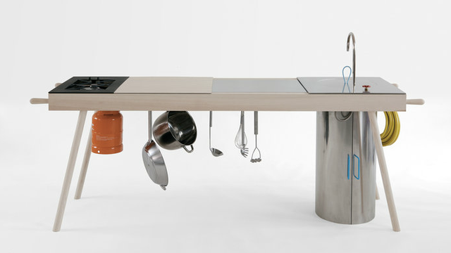 Critter Portable Kitchen 2