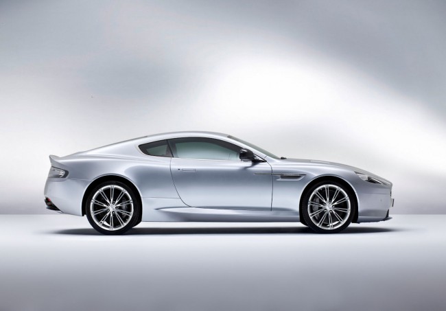 Aston Martin 2013 DB9 2