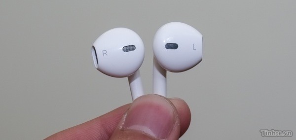 Next Apple Earbuds sighted in Vietnam